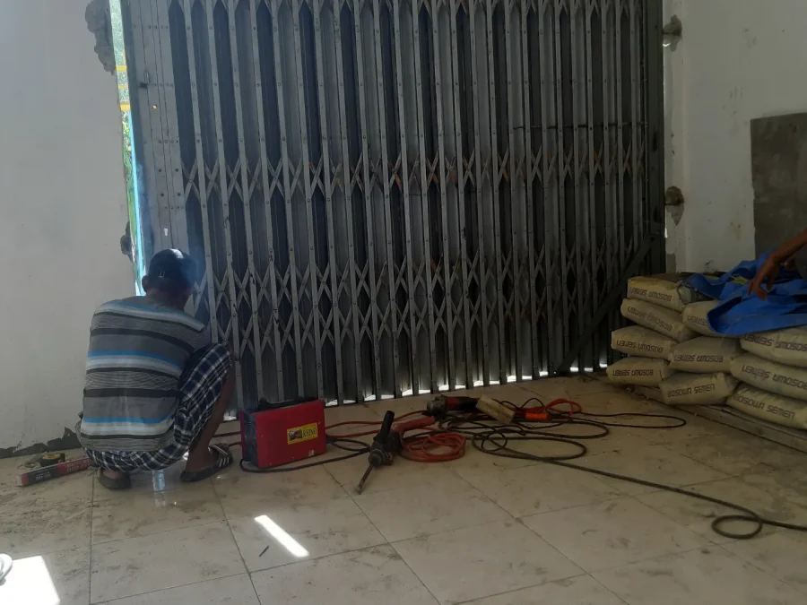 Folding Gate Harmonika Standard