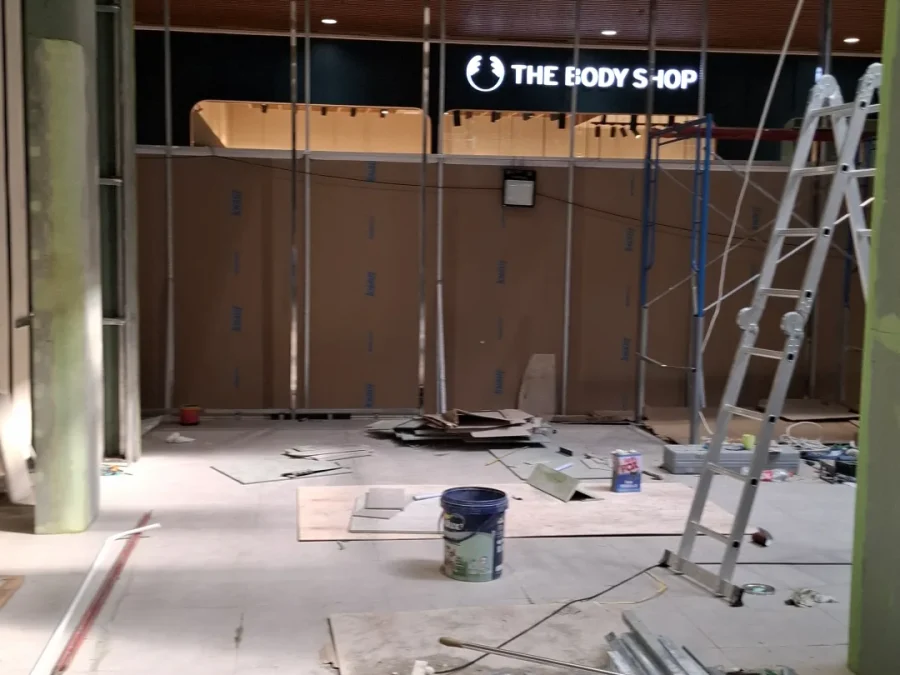 Pekerjaan Interior dan Fit Out